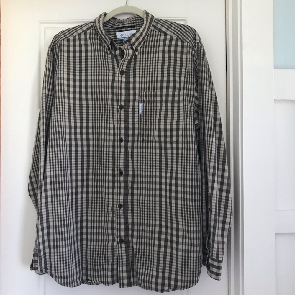 Men’s Columbia Button Down Polo Brown and White